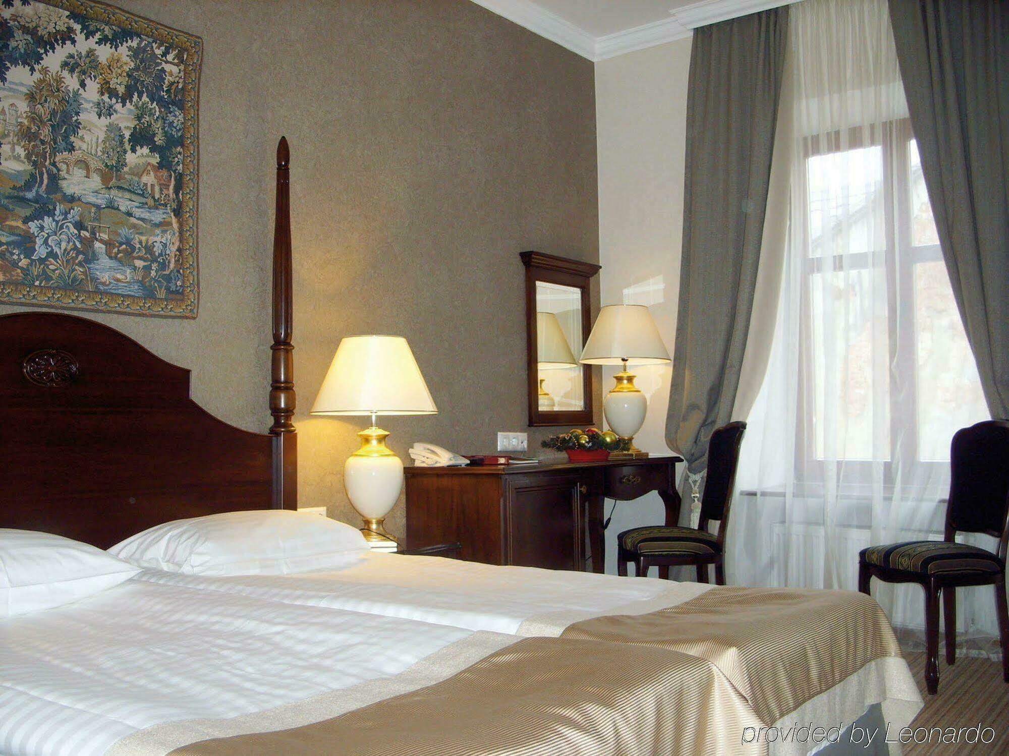 Optima Collection Medievale Liov Exterior foto